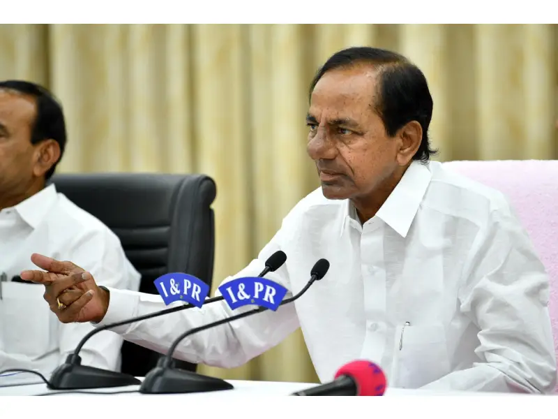 Ensure Hyderabad tanks, lakes are not breached: KCR to officials