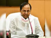 KCR comes down heavily on AP, Centre over irrigation projects