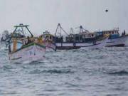 Amid inputs about intrusion from sea, Coast Guards seize Sri Lankan fishing boat off East coast of Kakinada