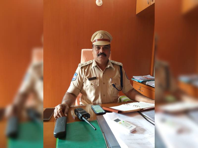 Rachakonda Cop Bhujanga Rao who investigated Hajipur rape case bagged Police medal Rachakonda Cop Bhujanga Rao who investigated Hajipur rape case bagged Police medal