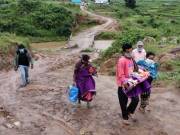 With no ambulance, Vizag man carries daughter’s body for 2.5 kms