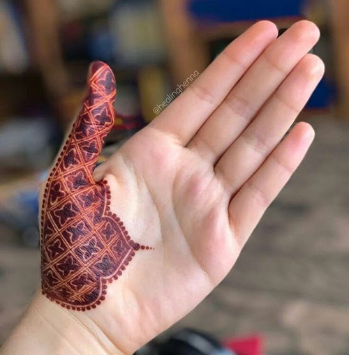 Fuss Free Mehndi Designs for Groom to Surprise Their Better Half