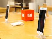 Highway robbers loot 2400 Redmi smartphones from truck in Medak district