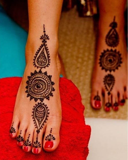 Most Beautiful Feet Mehndi Design 2019 | Simple Foot Mehndi Design | Easy Leg  Mehndi Design - YouTube